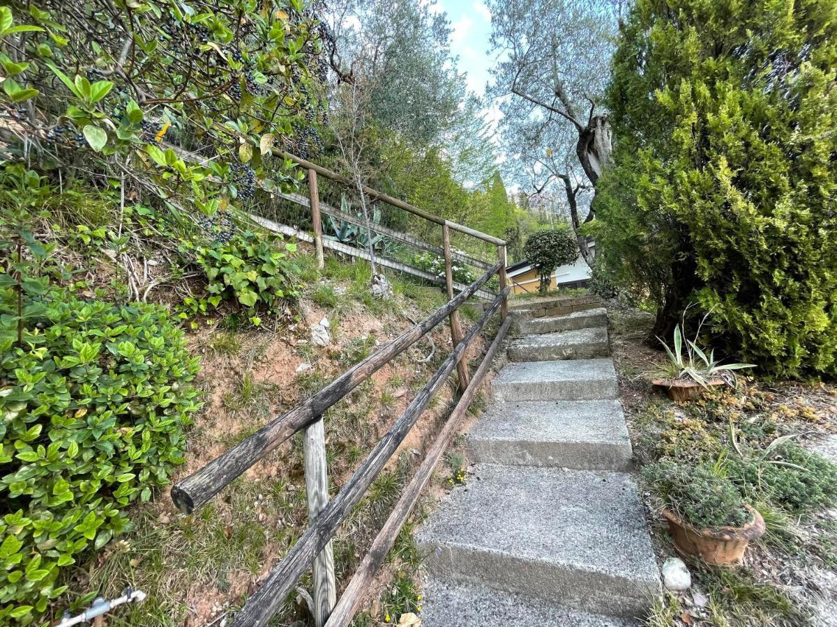 Ferienwohnung Montelago Gargnano Dış mekan fotoğraf